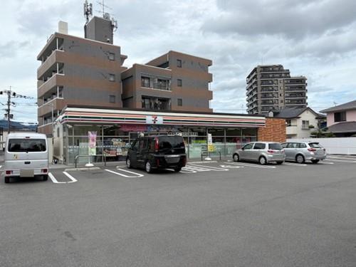セブンイレブン福岡三宅三丁目店