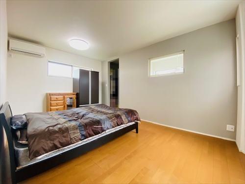 主寝室（10.8帖）