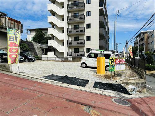 敷地入口 敷地入口