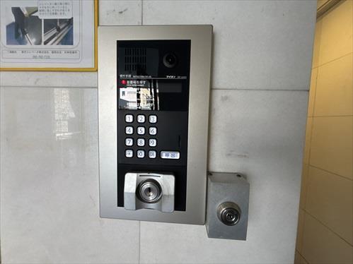 非対面式インターホン