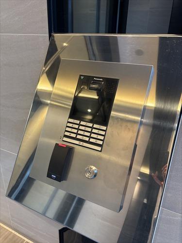 非対面式インターホン