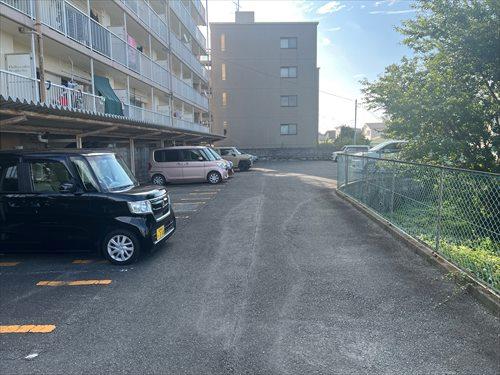 駐車スペース