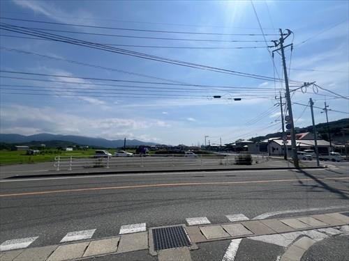 外観（東側から撮影）