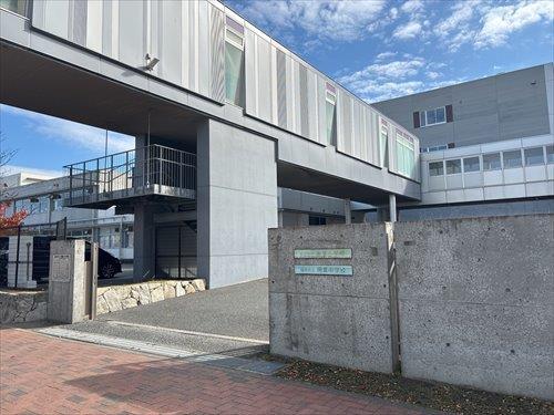 福岡市立照葉中学校まで約510ｍ