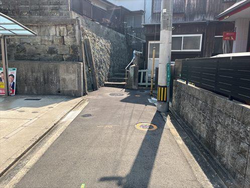 北西側前面道路 北西側前面道路