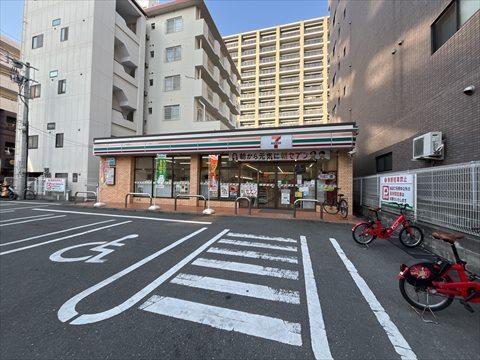 セブンイレブン美野島1丁目店まで350ｍ