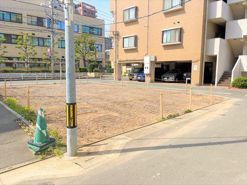 現地北東側