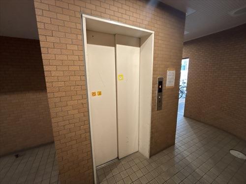 エレベーター