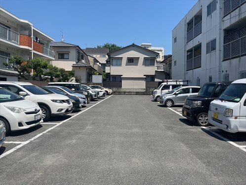 本物件西側から撮影