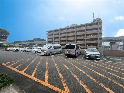 マンション敷地内コインパーキング