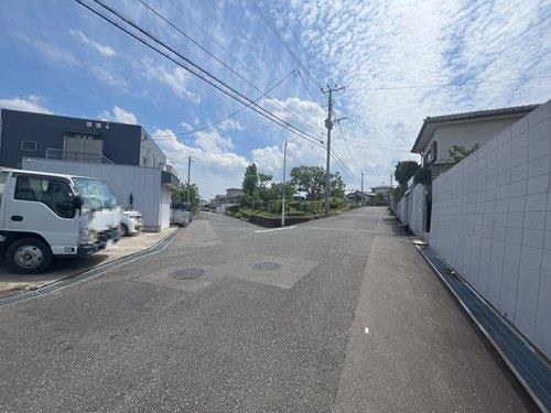 前面道路②（北東側から撮影）