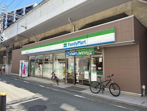 ファミリーマート　福岡大橋二丁目店