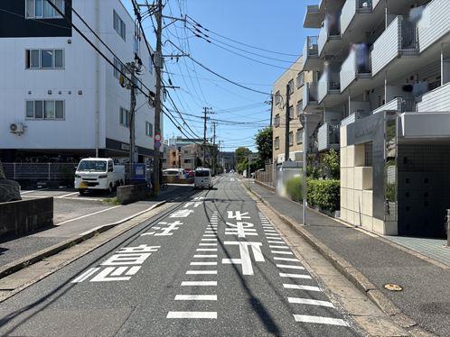 南西側前面道路