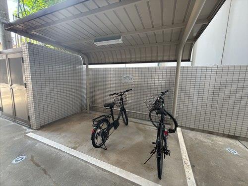 駐輪場②