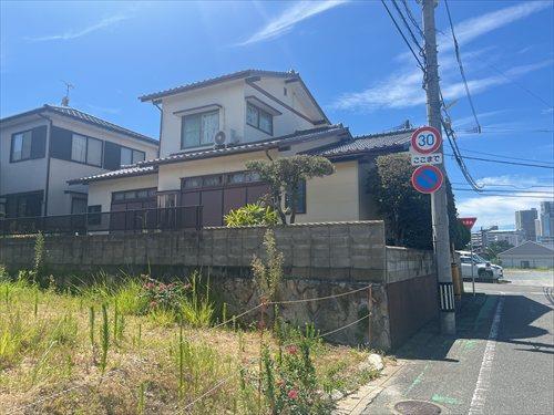現地