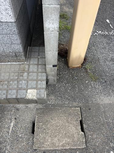 境界標（北東側）