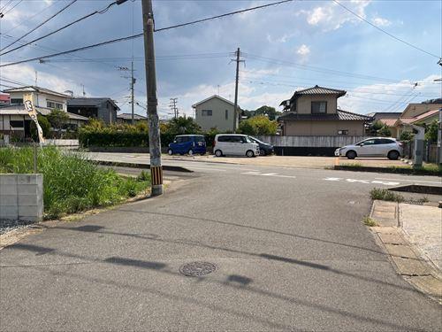 北西側前面道路2 北西側前面道路2