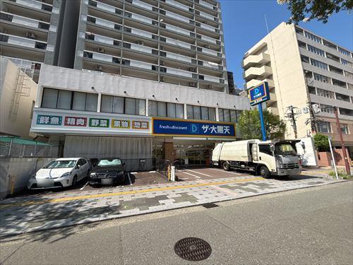 ザ・大黒天舞鶴店まで約130ｍ