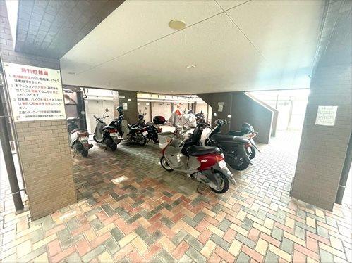 バイク置場