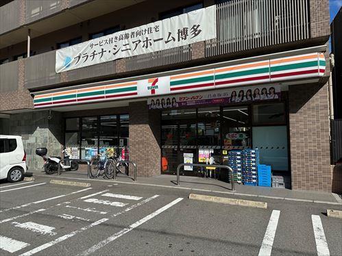 セブンイレブン博多竹下駅前店