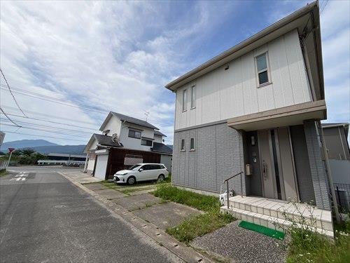 前面道路写真（2025年6月撮影）