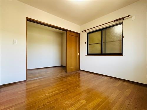 洋室（約7.1帖）