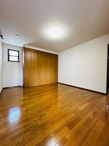 洋室（約10.0帖）