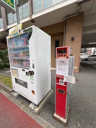 敷地内自動販売機