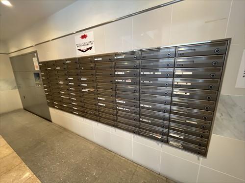 宅配ボックス、郵便ポスト