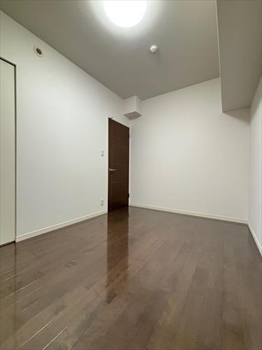 洋室（約5.5帖）