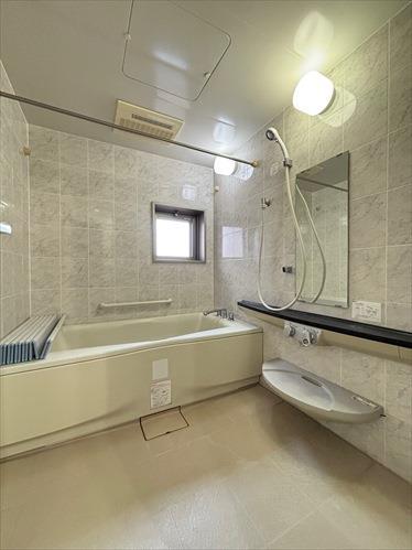 浴室（窓付き）