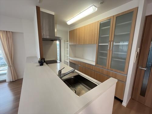 キッチン（別角度撮影）