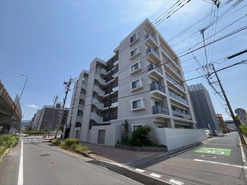 建物外観（別角度撮影）