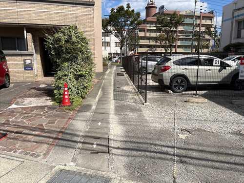 北西側通路（別角度）