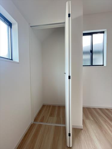 収納（洋室10.4帖）