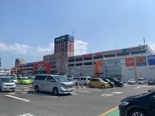 アクロスモール春日