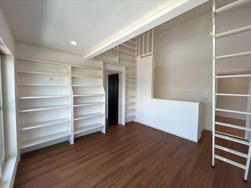 道路側／2階ホール別角度