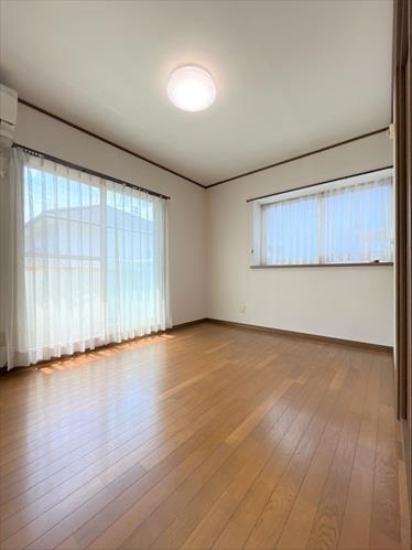 洋室（約6.5帖）