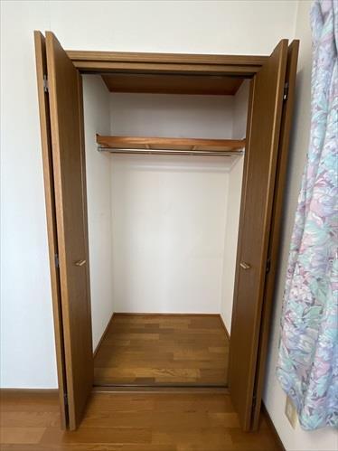 クローゼット（洋室約5.2帖）