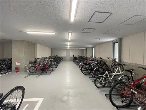 屋内駐輪スペース