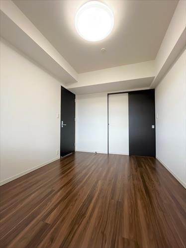 洋室（約7.3帖）