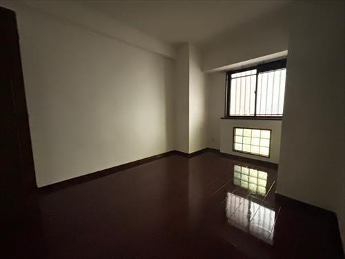 洋室（約5.6帖）