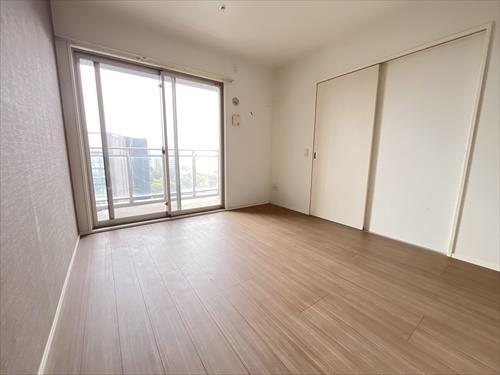 洋室（約7.1帖）別角度