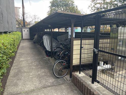 駐輪場・バイク置場