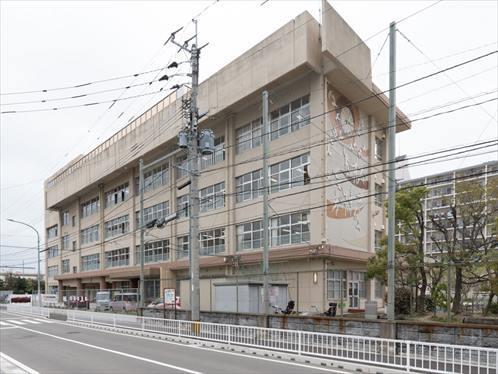 福岡市立東箱崎小学校