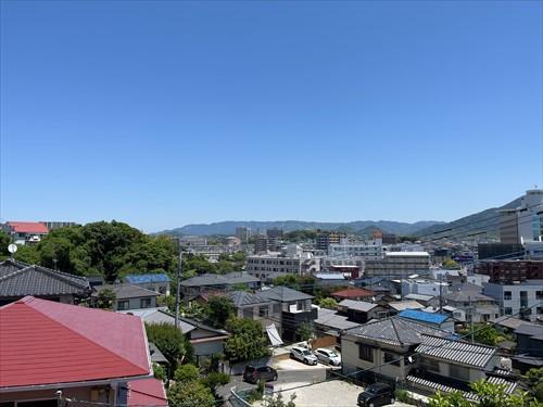 建物2階からの眺望（南東側）