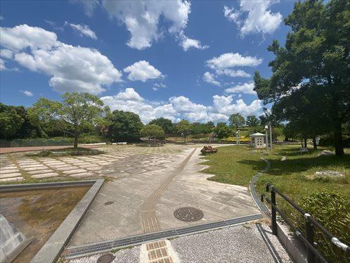 青葉公園（370ｍ）