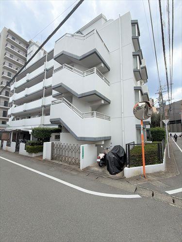 外観（別視点）