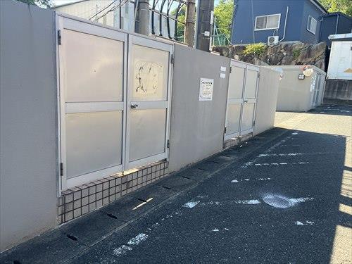 ゴミ置き場