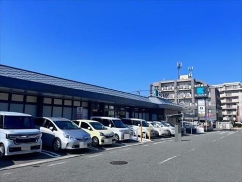 サニーちくし台店まで720ｍ